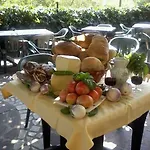 Holiday Borgorosso بيت للعطل Guardavalle