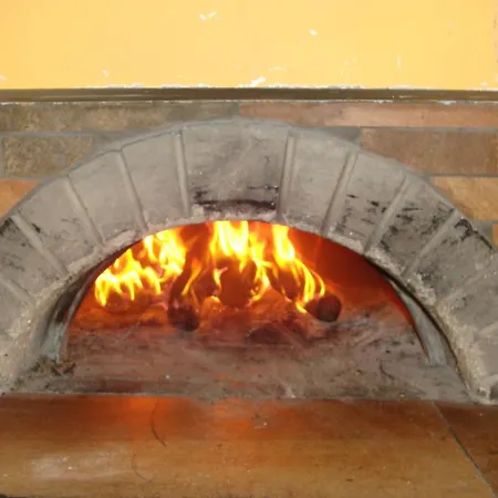 Holiday Borgorosso Tatil Evi